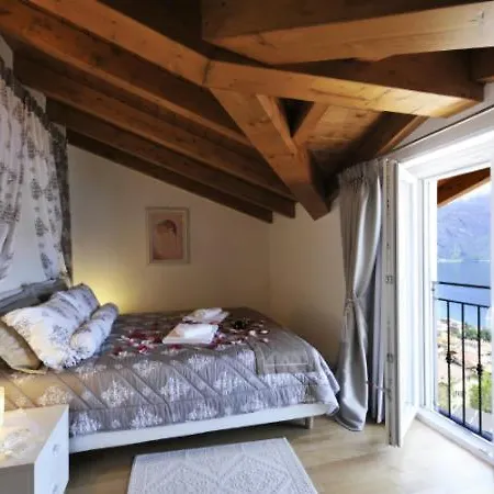 Appartement San Siro Sleeps 4 Pool Air Con
